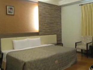 Hua Xiang Motel - Fengshan Kaohsiung Exterior photo